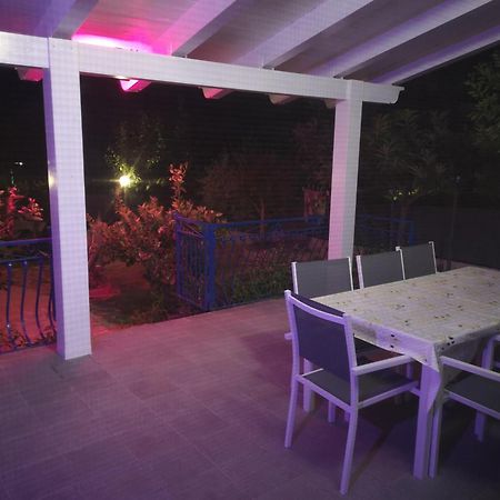 Villa Cilento Mare, Bellissima Con Ampio Giardino Capitello Rum bild